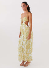 Daffodil Ruffle Maxi